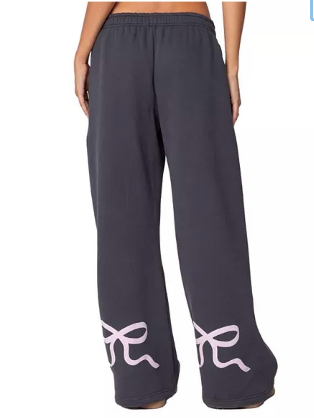 Edikted Bow Sweatpants 🎀